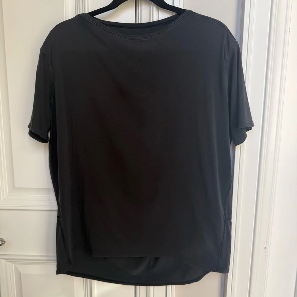 Lululemon Back In Action Cotton T Shirt Black Womens Size 6 - Picture 4 of 6
